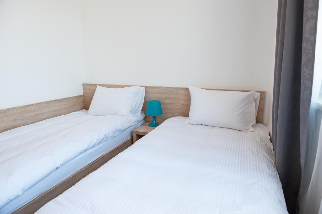 Patra Bed and Breakfast Warszawa Exteriör bild