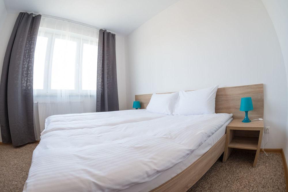 Patra Bed and Breakfast Warszawa Exteriör bild