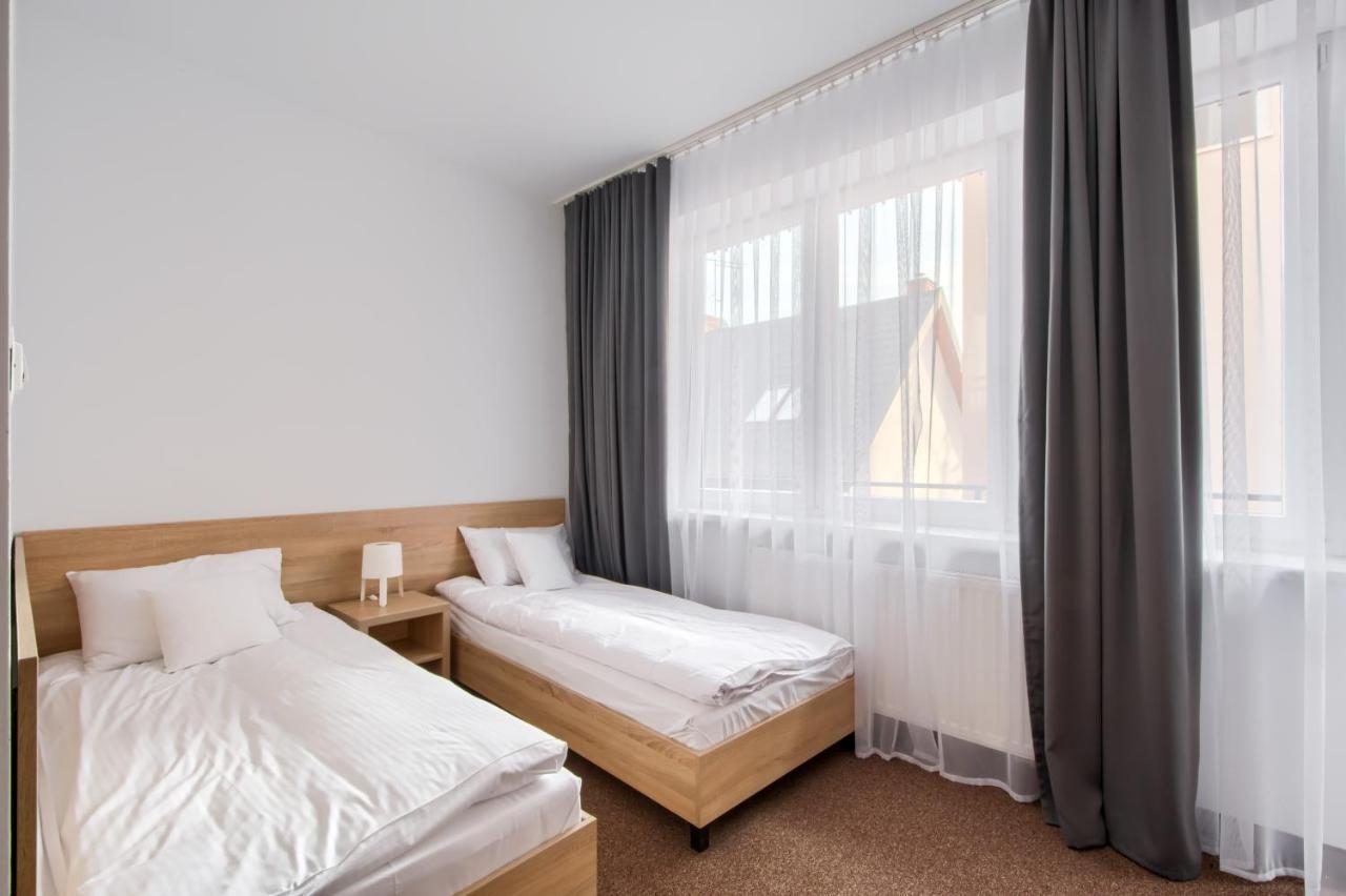 Patra Bed and Breakfast Warszawa Exteriör bild